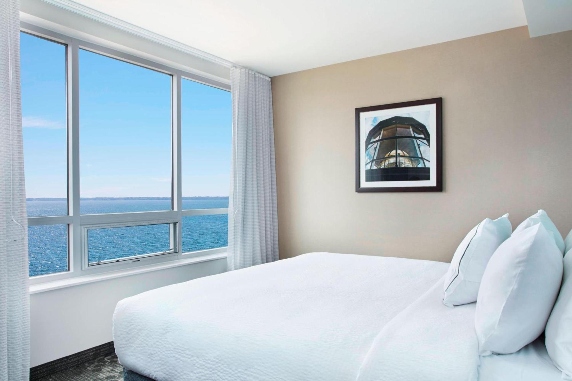 Courtyard By Marriott Erie Bayfront Exterior foto